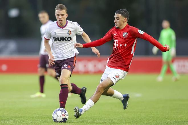 惨遭爆冷淘 惨遭爆冷淘