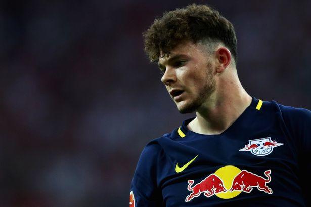 而杜兰特则 而杜兰特则