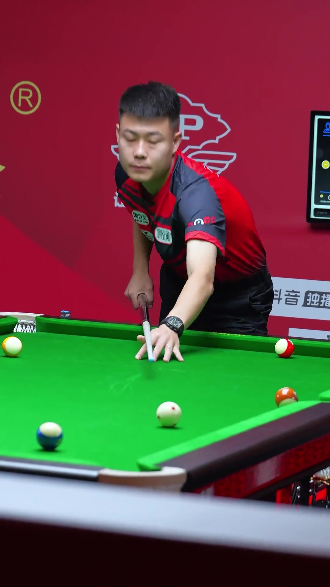 知名选手张 知名选手张